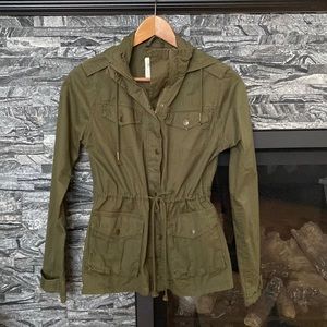 BNWOT Utility Jacket From West 49, Drawstring Waist, Dark Olive Green